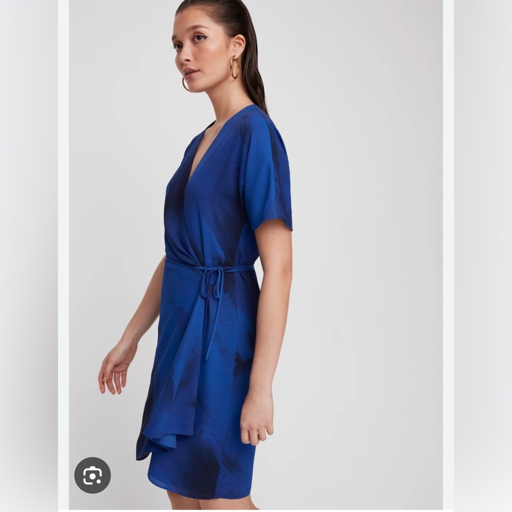 Aritzia Babaton Wallace dress in navy and black print - EEUC